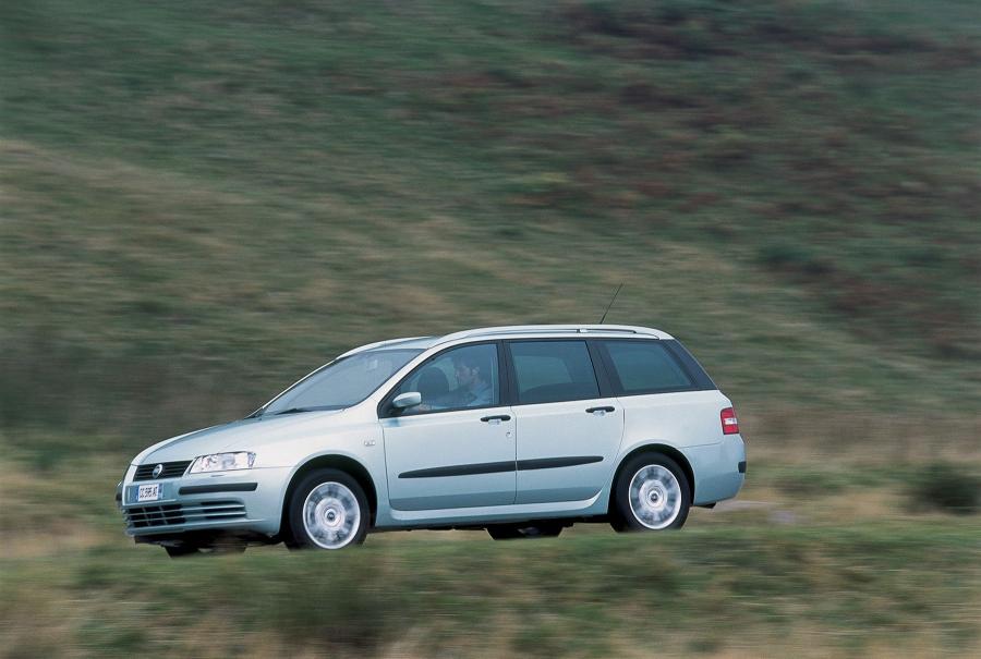  Fiat Stilo Wagon 2002 года  (фото 30 из 69)